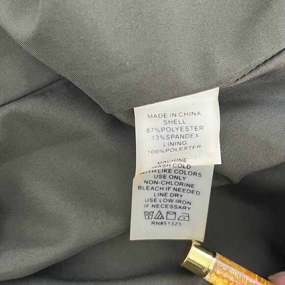 Vince Camuto Fully Lined Flowy Modest A-Line Midi Skirt Pockets Sage Green 12 - Picture 4 of 10